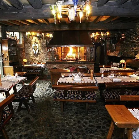 オーベルジュ デュ ボン フェルミエ ヴァランシエンヌ