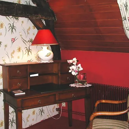 オーベルジュ デュ ボン フェルミエ ホテル 2*