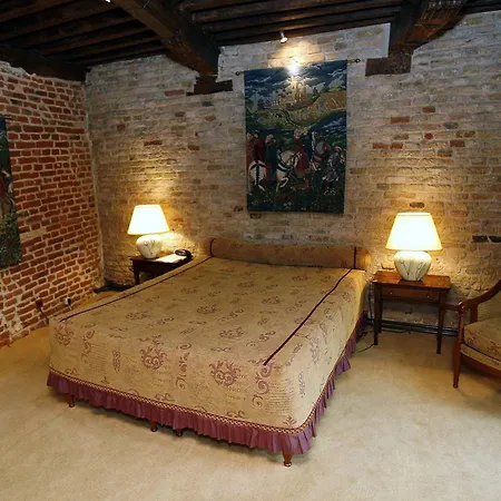 オーベルジュ デュ ボン フェルミエ ホテル