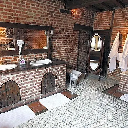 Du Bon Fermier Hotel